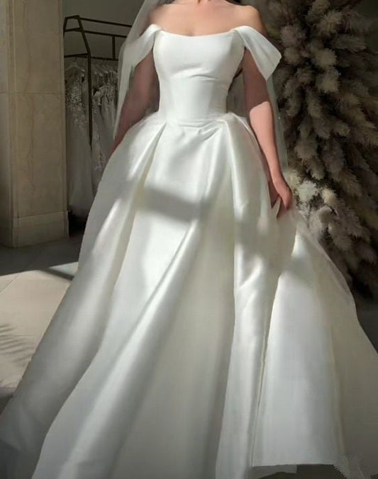 Vintage wedding dress Off the shoulders for women Satin lace-up bridal dress Custom made fg6129