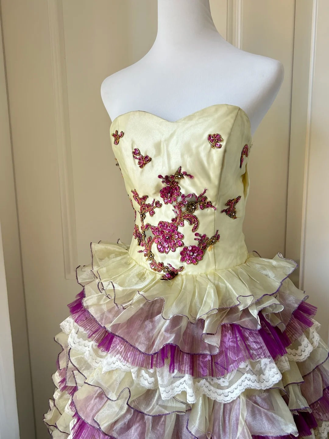 Cute Homecoming Dress Sweetheart Applique Cascade Back to School Outfits Party Dress D6484