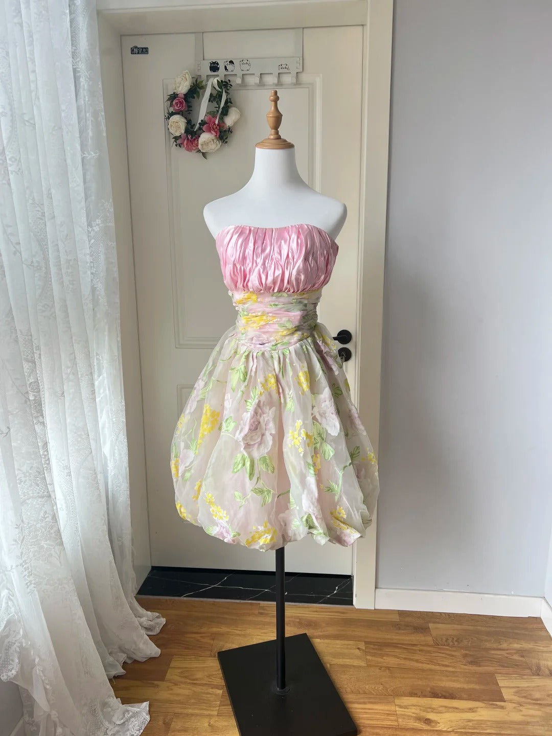 Chic Homecoming Dress Strapless Pleated Back to School Outfits Party Dress D6462