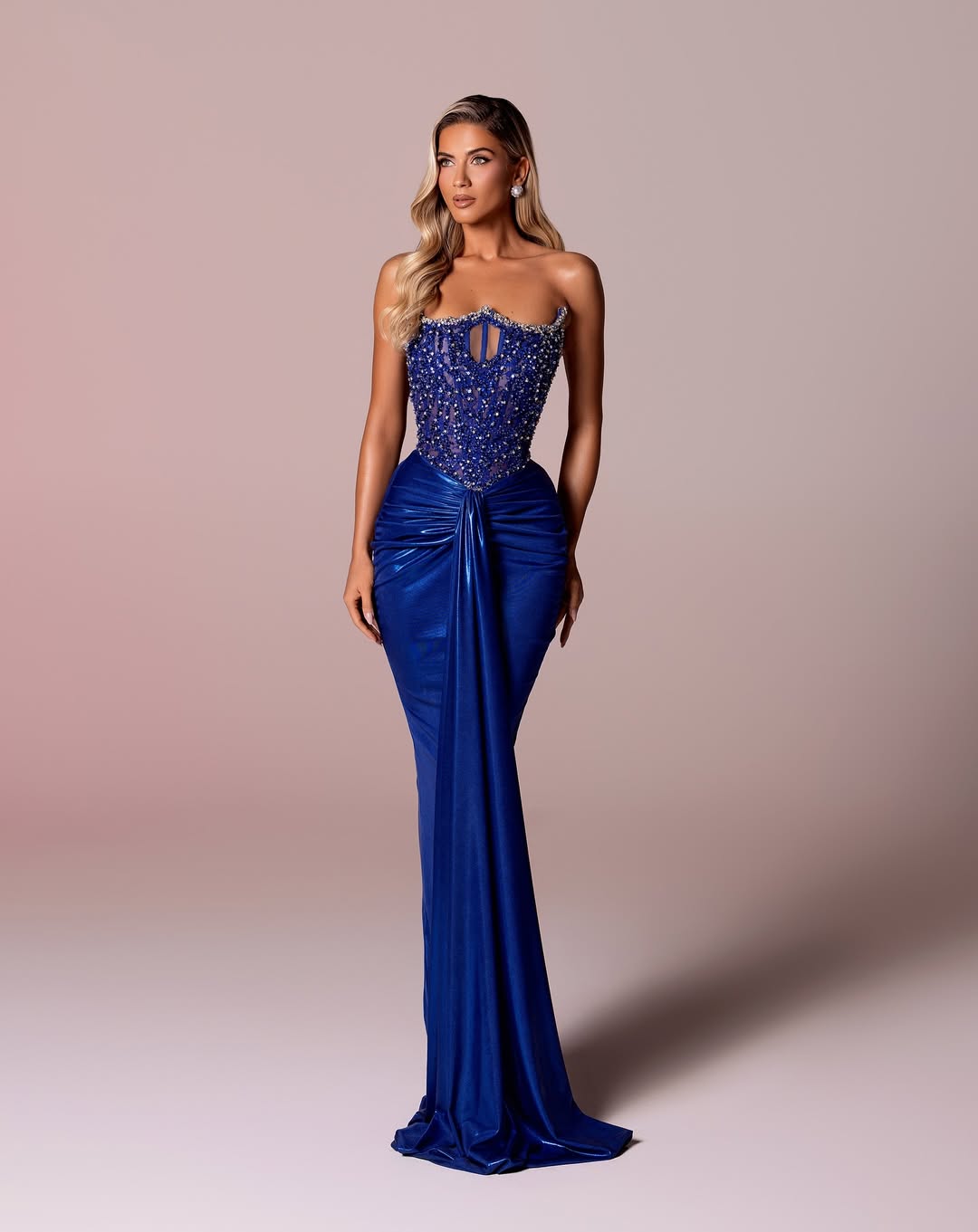 Luxury Mermaid Straples Sleeveless Beaded Long Dress With Pleated