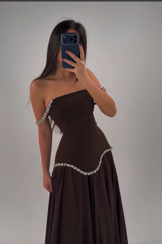 Sleeveless Strapless Off-Shoulders Pleated Evening Dress With Beaded