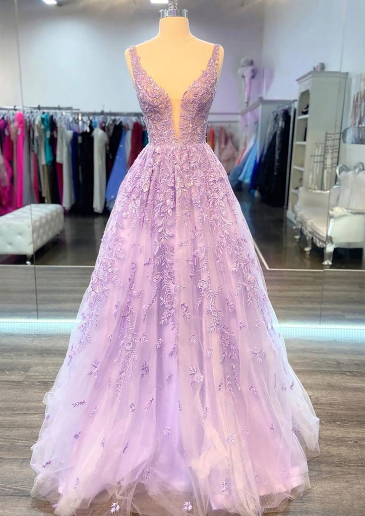 A-line V Neck Sleeveless Long/Floor-Length Lace Prom Dress With Beading fg5399