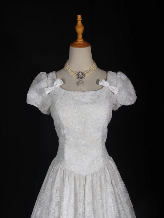 Pretty White Satin Beaded Floral Lace Ball Gown Formal Long Wedding Dress D2284