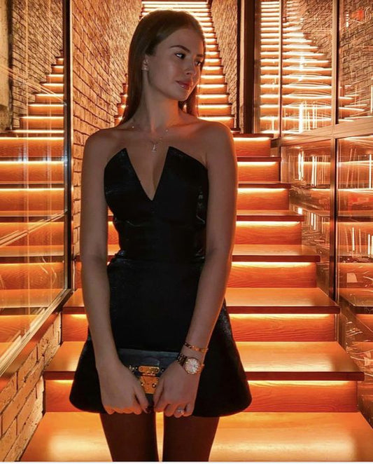 A-line V-neck Velvet Short/Mini Homecoming Dresses fg5952