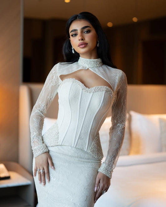 Chic White Long Sleeves Sweetheart Appliques Mermaid Beaded Prom Dress