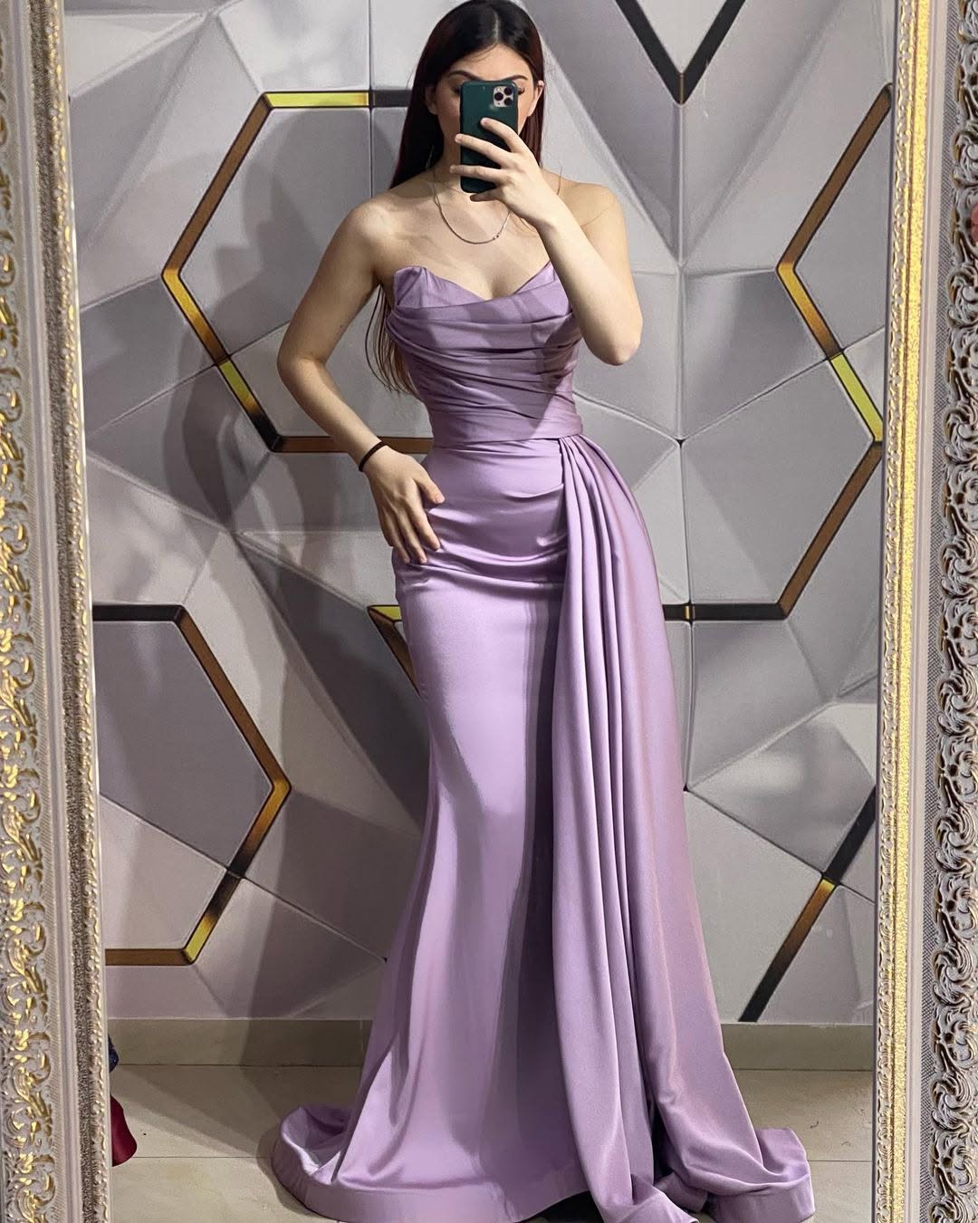 Purple Sleeveless Strapless V-Neck Mermaid Pleated Prom Dress