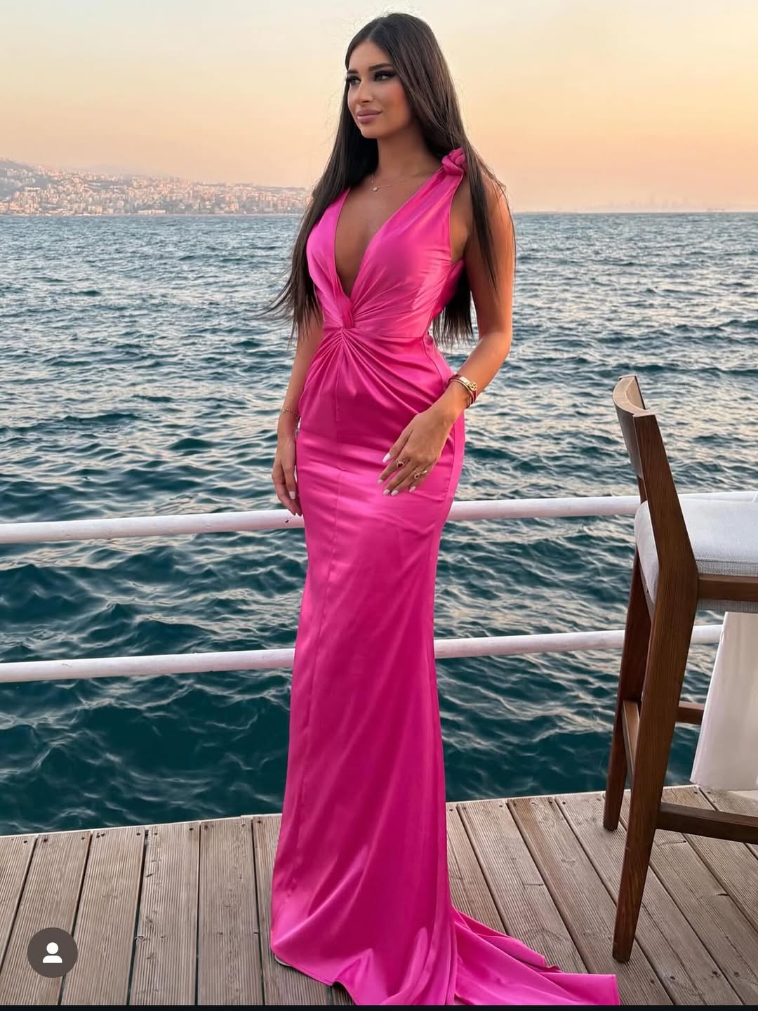Sexy Sleeveless Deep V-Neck Mermaid Prom Dress With Pleated