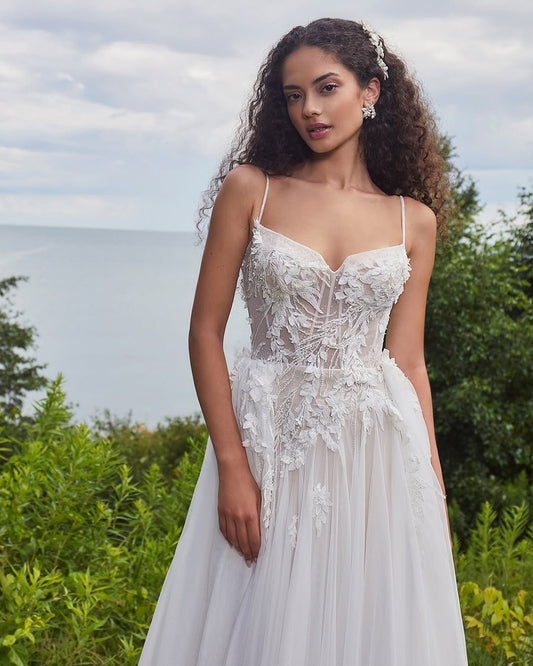White Sleeveless Spaghetti Straps V-Neck Embroidery Prom Dress