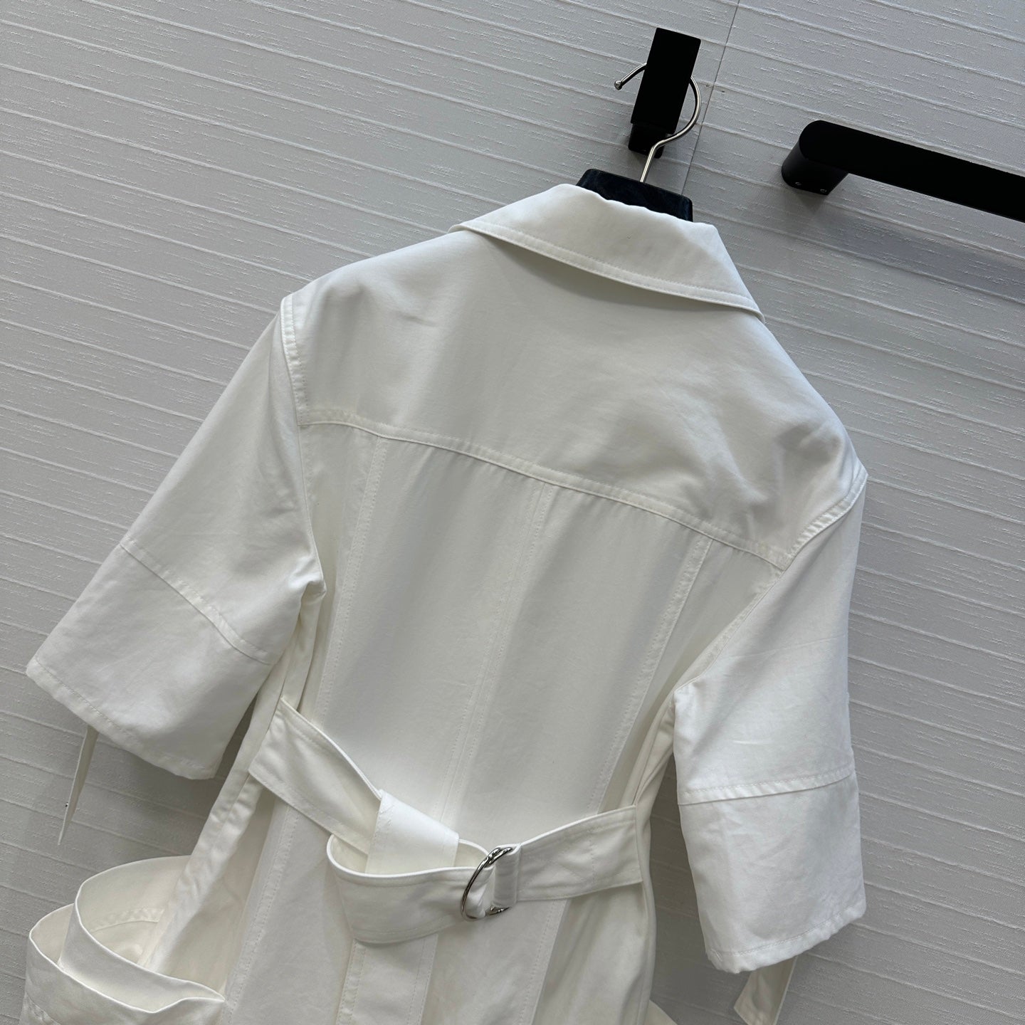 BV V-neck Rolled-Up Sleeve Dress in White Tencel