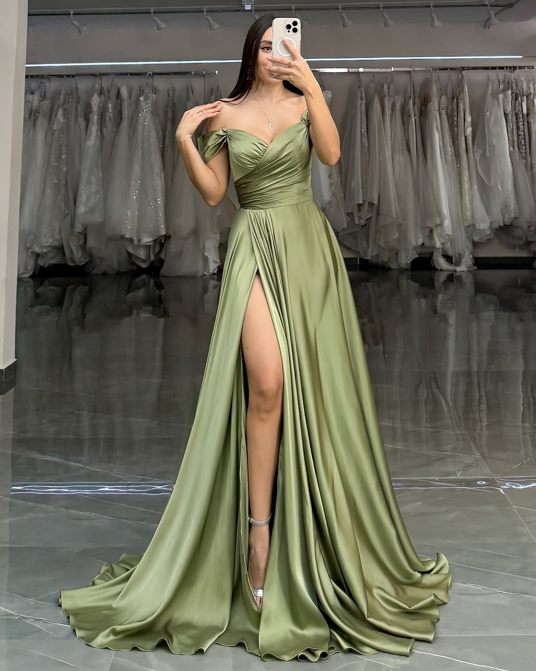Green Sleeveless Strapless Off-Shoulders A-Line Prom Dress