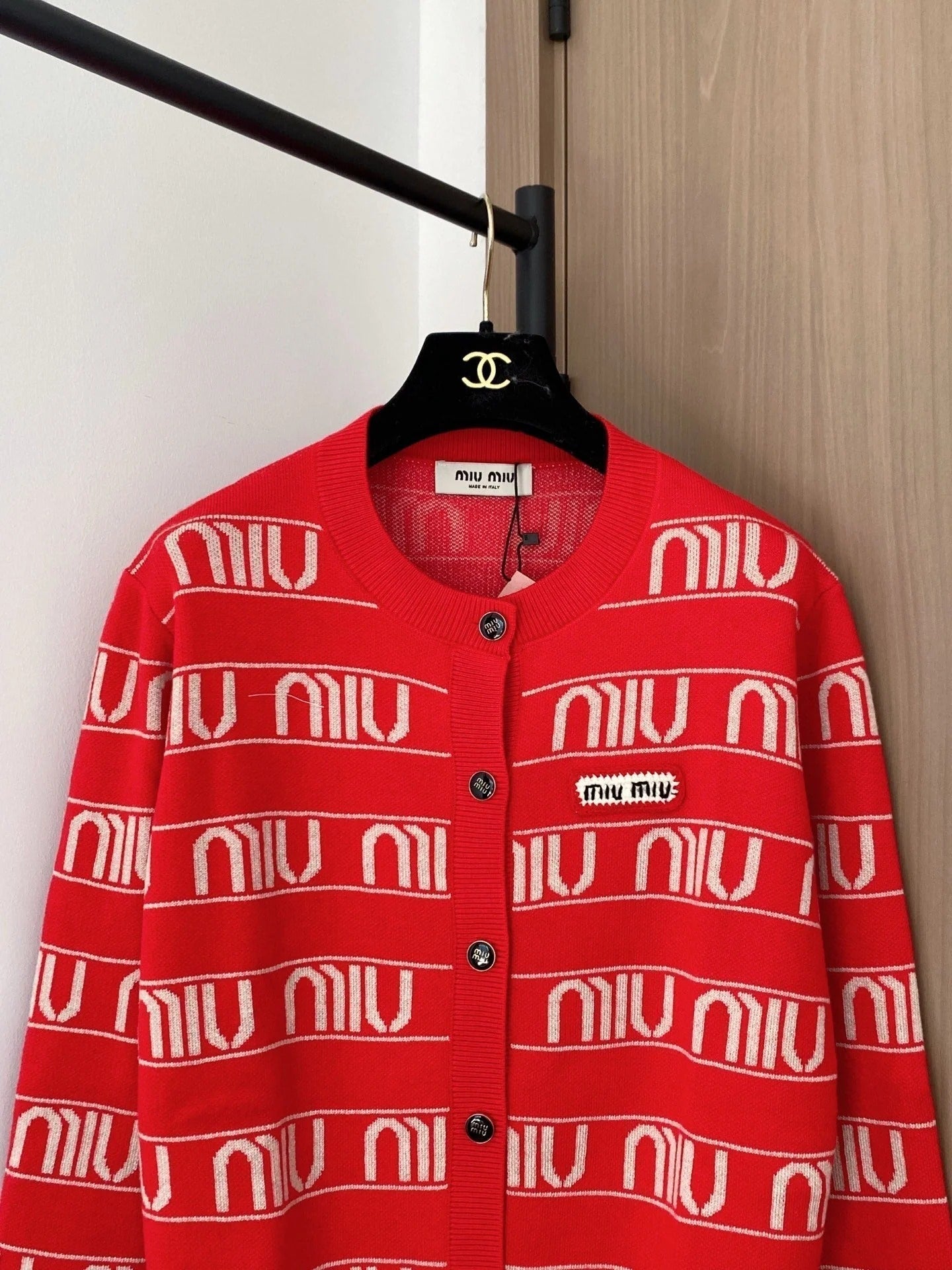 MIUMIU CARDIGAN STYLE 703
