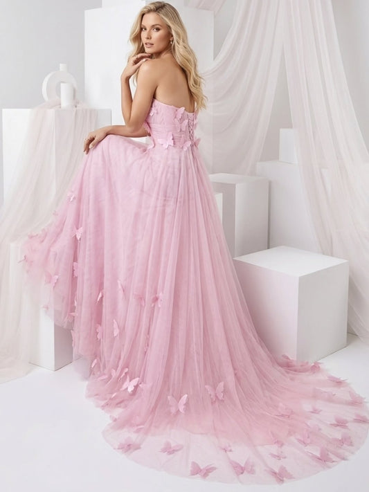 Chic Sleeveless Sweetheart Evening Dress With Handmade Butterfly