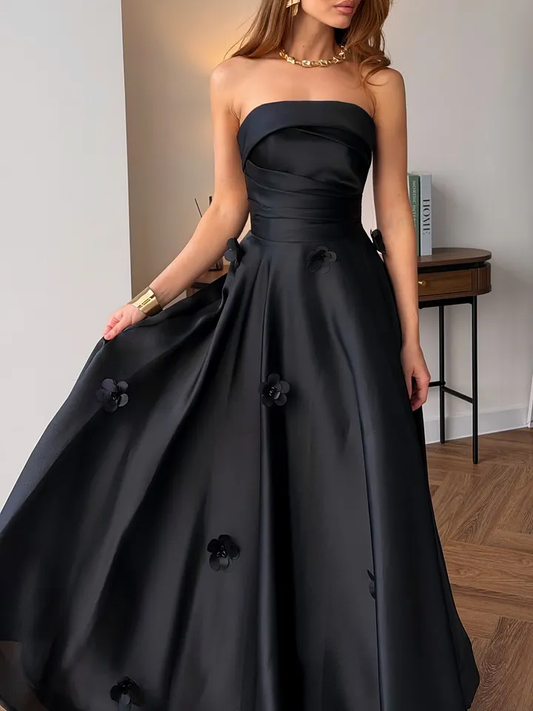 Black Strapless A-Line Evening Dress Sleeveless in Satin with Flower