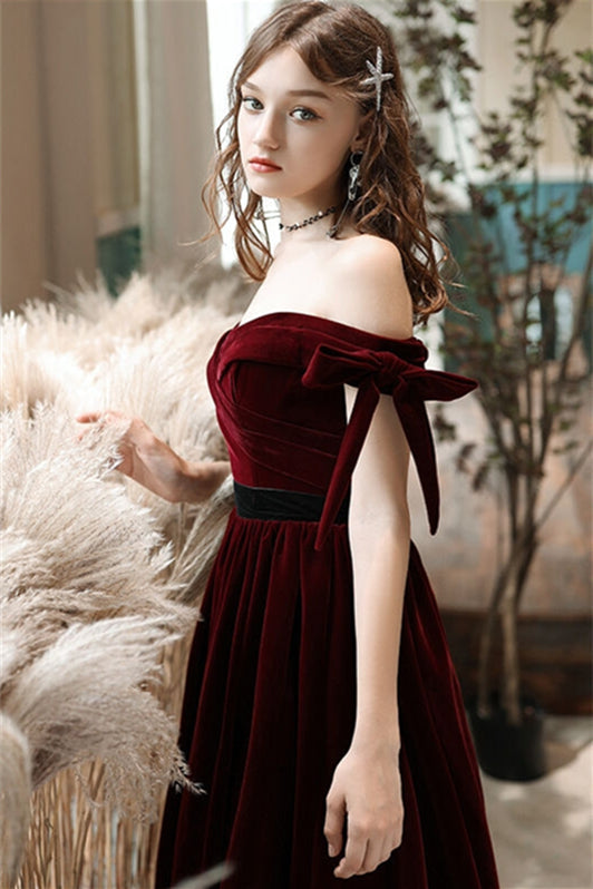 Off-Shoulder Sleeveless A-Line Empire Velvet Prom Dress
