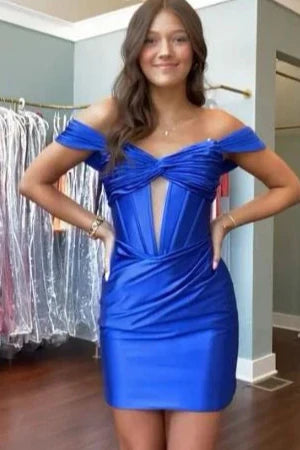 Chic Satin Fitted Off-Shoulder Empire Ruched Homecoming Dress