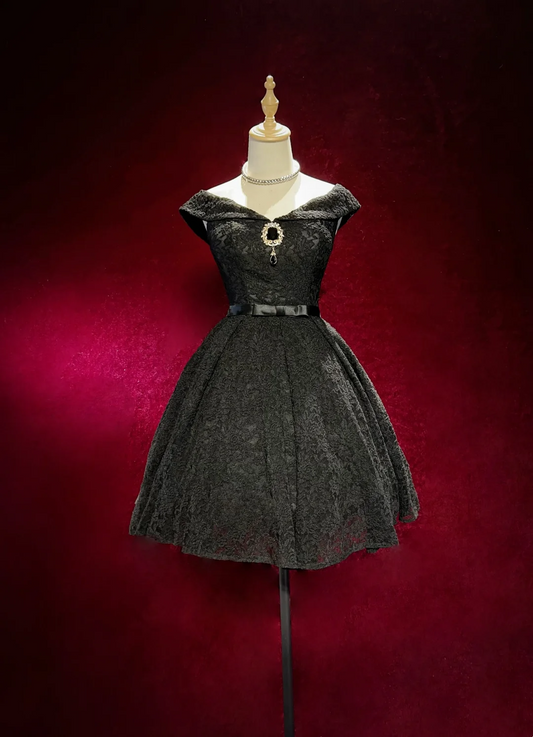 Vintage Ball Gown Off The Shoulder Black Lace Formal 8th Grade Homecoming Dresses Middle School Short Prom Dress Hoco Outfits DH1445