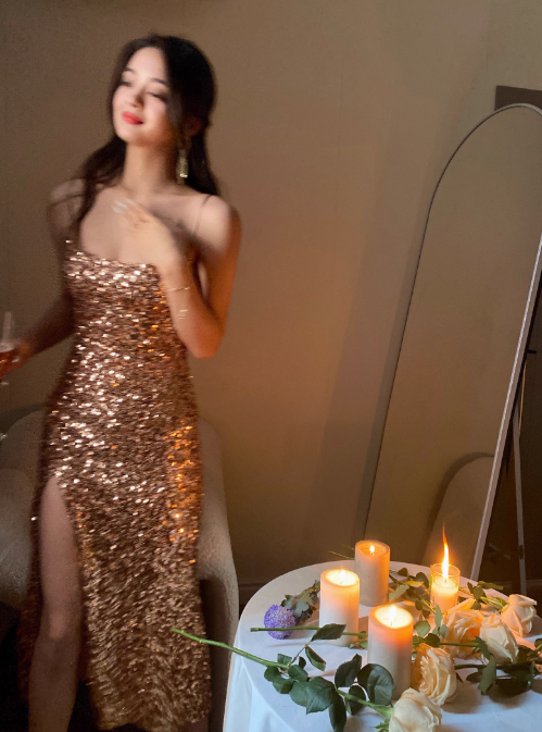 Sparkly Gold Spaghetti Strap Long Evening Gown Sheath 18th Birthday Dress Elegant Sequins Formal Dress Party Dress DH2753
