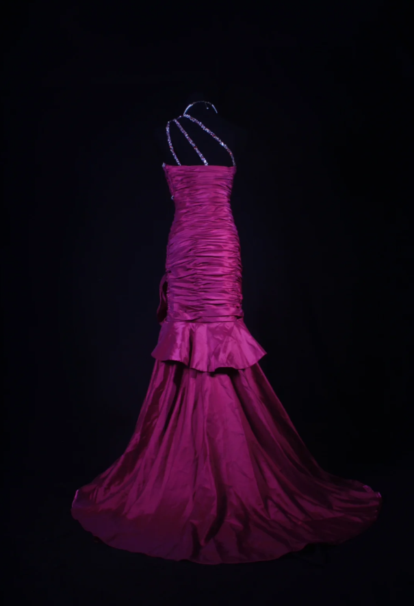 Elegant One-shoulder Sheath Long Prom Dresses Beaded Satin Fuchsia Evening Dresses Sleeveless Birthday Dresses DP04271