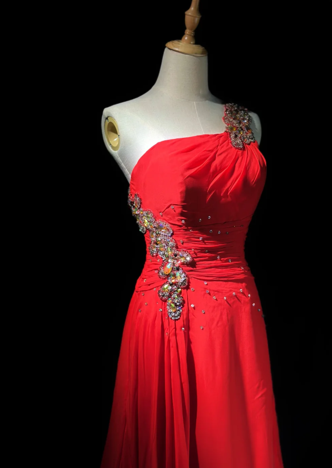 Elegant One-shoulder A-Line Long Prom Dresses Chiffon Beaded Red Evening Dresses Sleeveless Mother of Bride Dresses DP04282