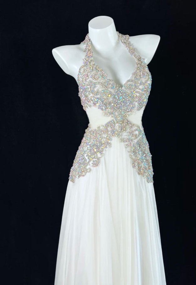 Chic Sheath Long Prom Dresses Beaded Chiffon V-neck Birthday Dresses White Backless Evening Dresses DP04663