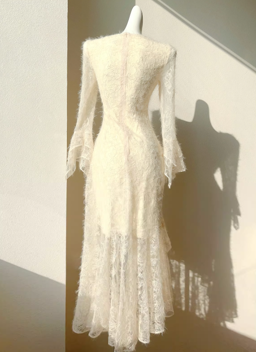 French Retro Apricot Lace Long Sleeve Knitted Dress Velvet Princess Dress ED01083
