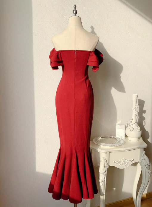 Burgundy Off-the-shoulder Fishtail Dress Slim Fit Party Dress HZ1024