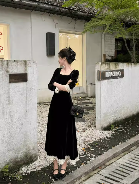 classic retro square neck waist heavy black dress HZ1024