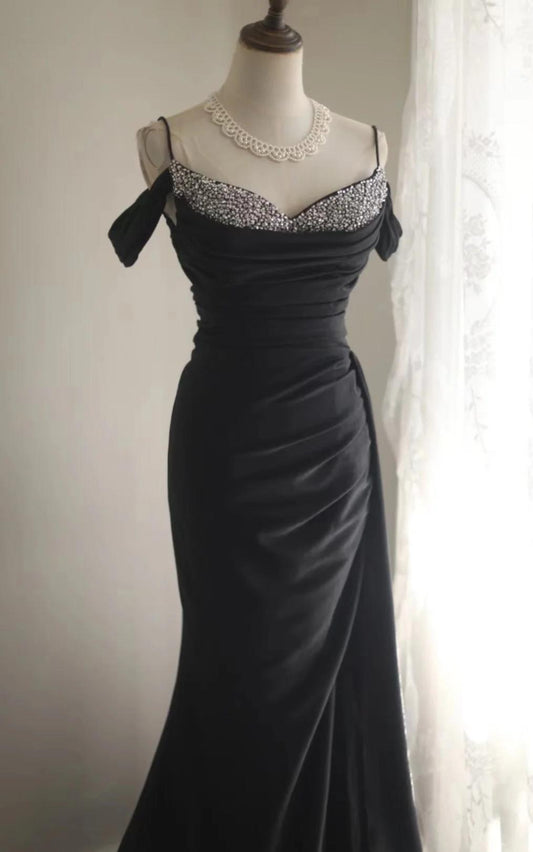 Elegant Black Mermaid Spaghetti Strap Satin Diamond Long Prom Dress Simple Evening Dress ED01587