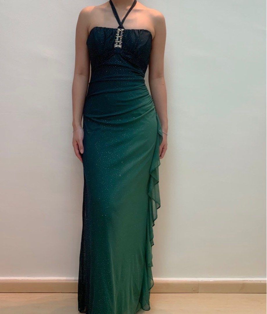 Green Chiffon Sheath Party Dress Elegant Halter Long Evening Dress with Ruffles HZ1024