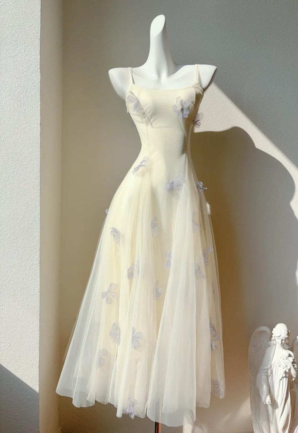 Spaghetti Straps Cream A-Line White Square Neck Tulle Birthday Dresses Cute Party Dresses Homecoming Dress HZ1024