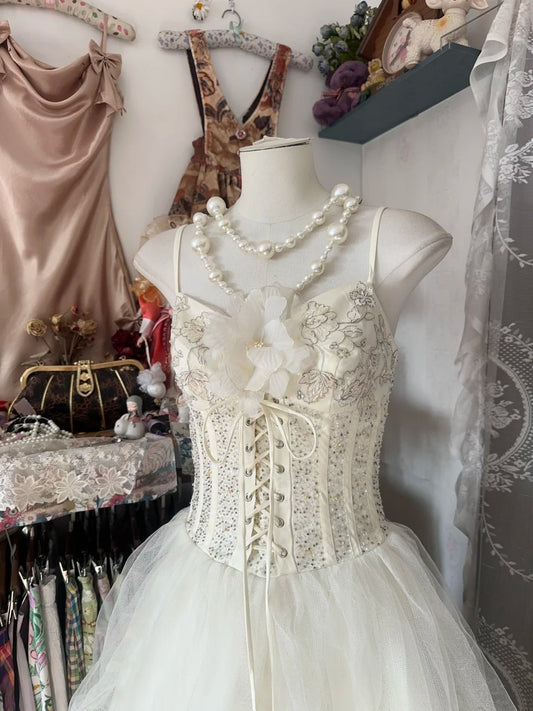 Classic Off-White Spaghetti Strap A-Line Layered Tulle Wedding Dress ED02088