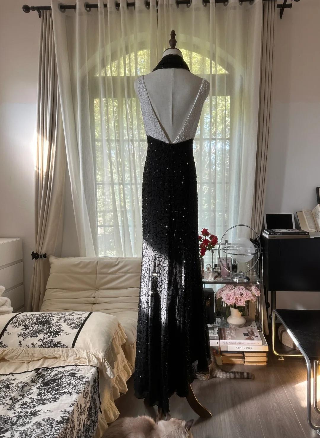 Black and White High Waist Scoop Neck Beaded Chiffon Prom Dresses, Vintage Evening HZ1024