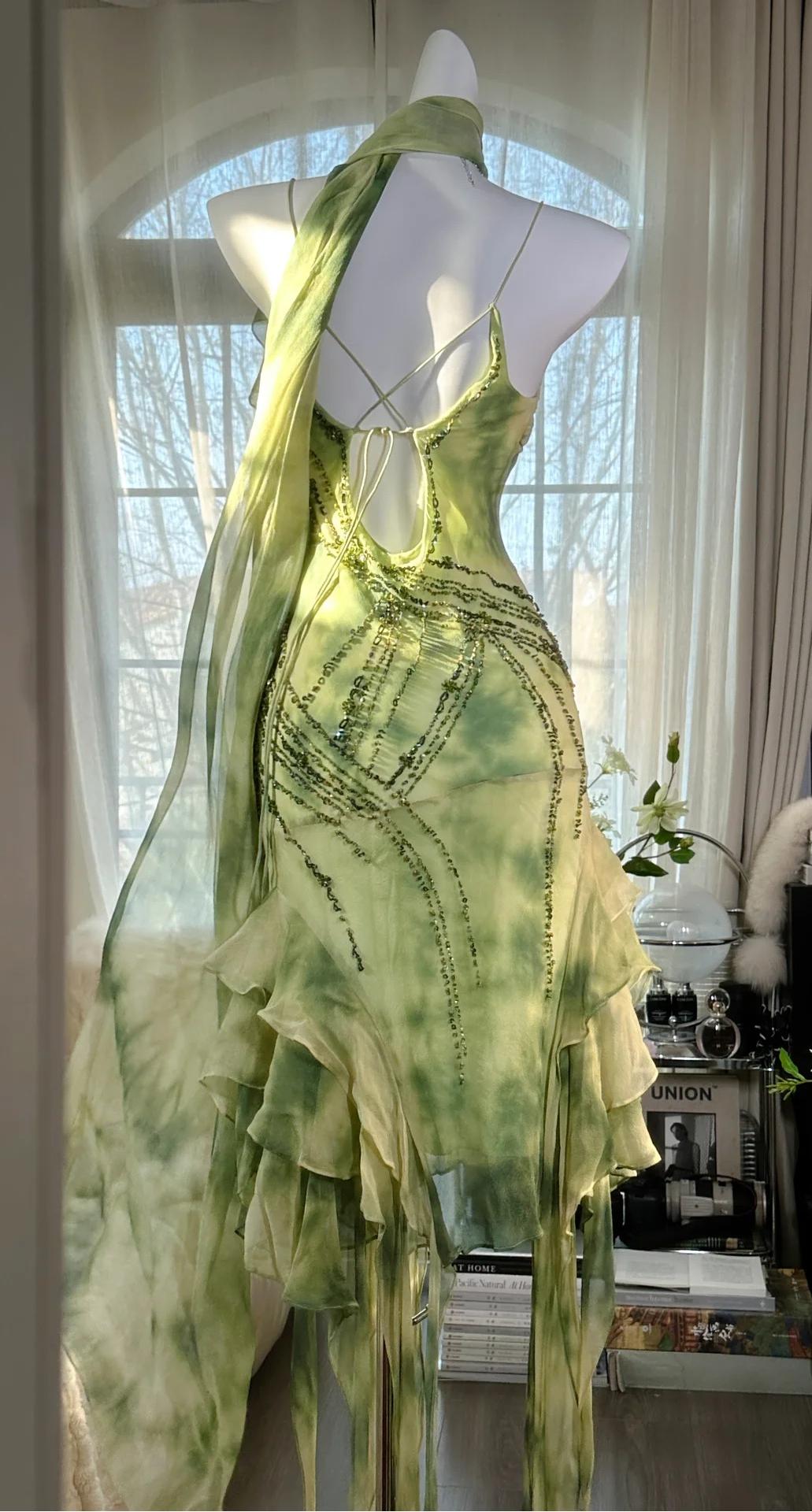 Gorgeous Green Spaghetti Straps Sheath Party Dresses Chiffon Beaded Short Y2K Prom Dresses ED02388