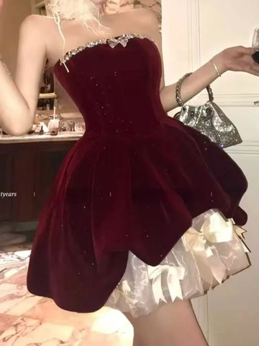 Gorgeous Red Velvet A-Line Strapless Homecoming Dress Tulle Two-Piece Short Prom Dresses with Bow ED02396