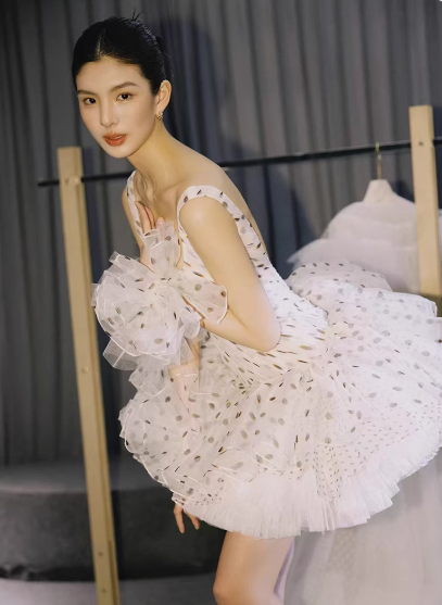 Stunning White Tulle A-Line Square Neck Polka Dot Short Prom Dresses Elegant Party Dresses ED02694