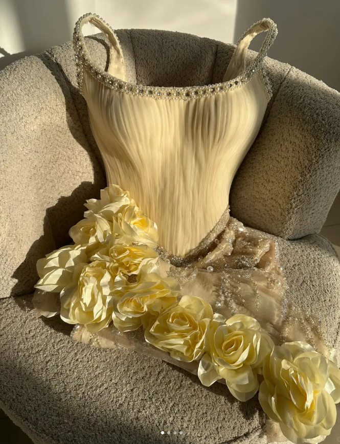 Butter Yellow Square Neck Bodycon Beaded Tulle Short Prom Dresses Gorgeous Homecoming Dresses HZ1024