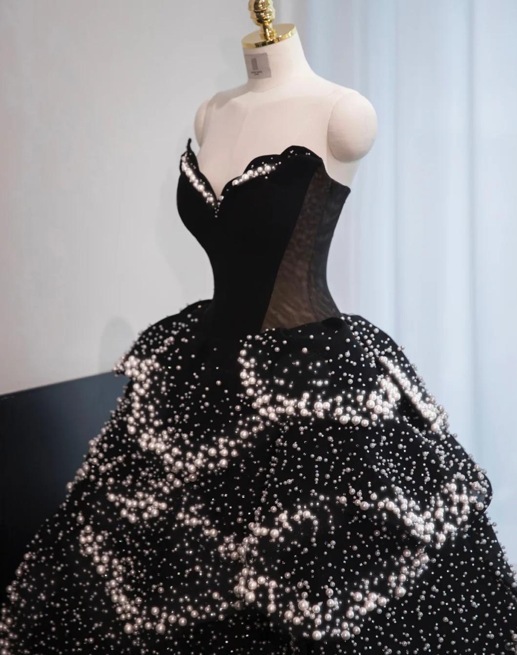 Black Strapless A-Line Velvet Beaded Long Evening Gown Elegant Wedding Dress HZ1024