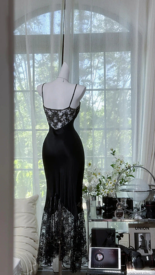 Elegant Black Spaghetti Straps Mermaid Lace Satin Prom Dresses Vintage Evening Gowns with Beadings ED03188