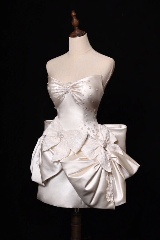 White Strapless A-Line Satin Bow Short Homecoming Dress Birthday Dress HZ1024