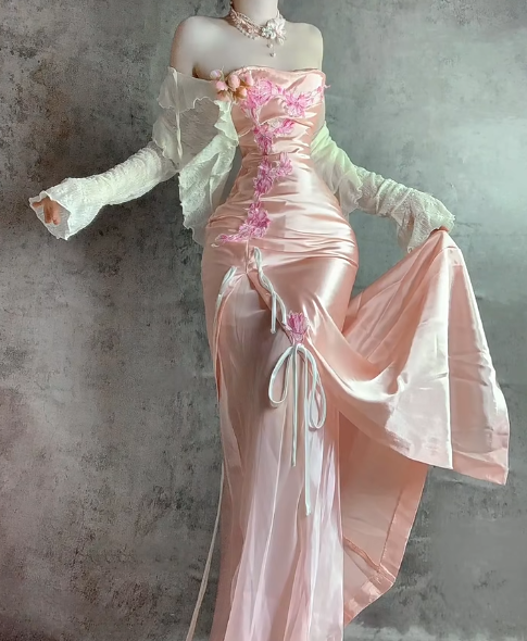 Elegant Pink Strapless Sheath Formal Evening Dress Satin Applique Vintage Birthday Dress ED03588
