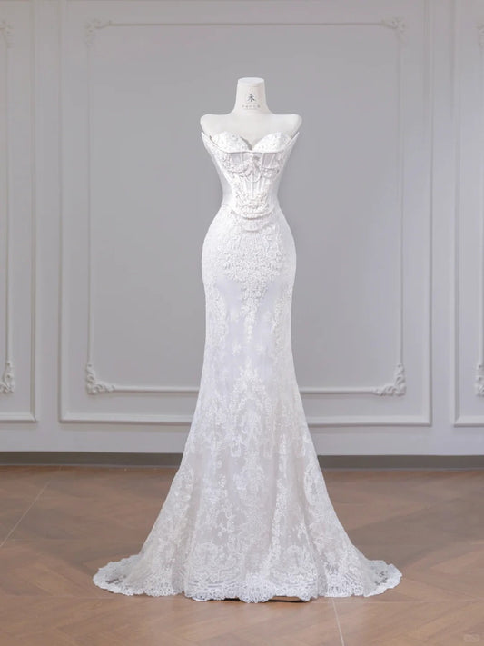 Elegant Sweetheart Ivory Bridal Dress Lace Appliqué Mermaid Wedding Dress Beaded Bridal Dress ED03699