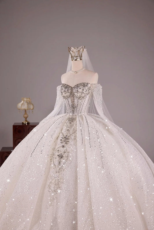 Elegant White Ball Gown Off-the-shoulder Bridal Gown Tulle Beading Long Sleeve Bridal Dress Modest Wedding Dress ED03812