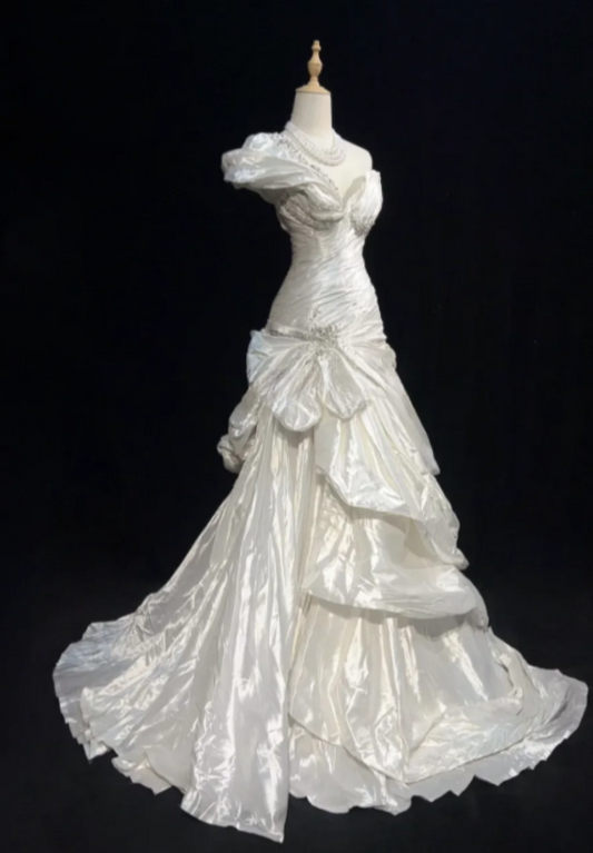 Vintage Sheath Long Wedding Dresses One-shoulder Satin White Bridal Gowns Sleeveless Bridal Dresses ED05434