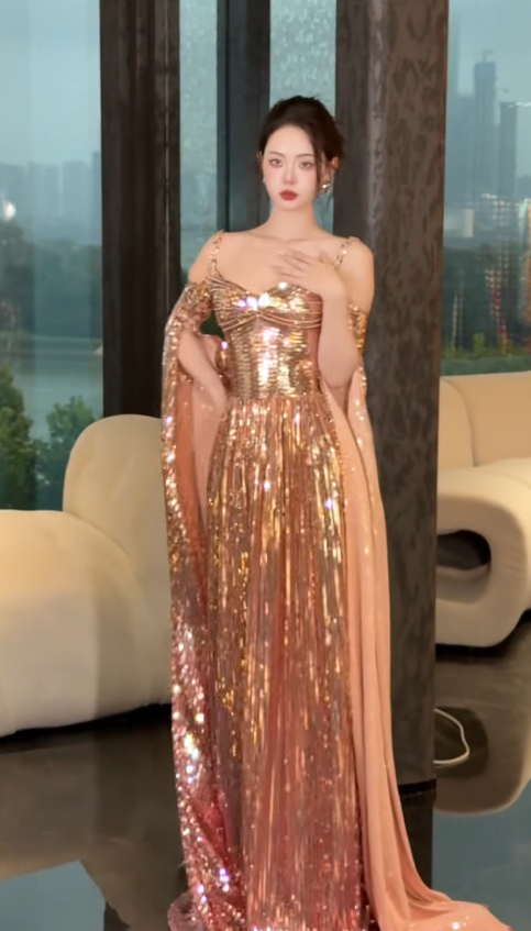 Gorgeous Straps A-Line Long Prom Dresses Metalic Sleeveless Evening Gowns ED05548