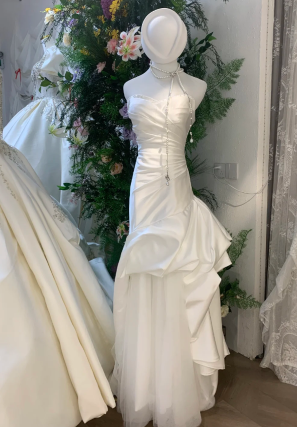 Simple Strapless Sheath Long Weddng Dresses Satin Tulle White Bridal Gowns Sleeveless Bridal Dresses ED05569