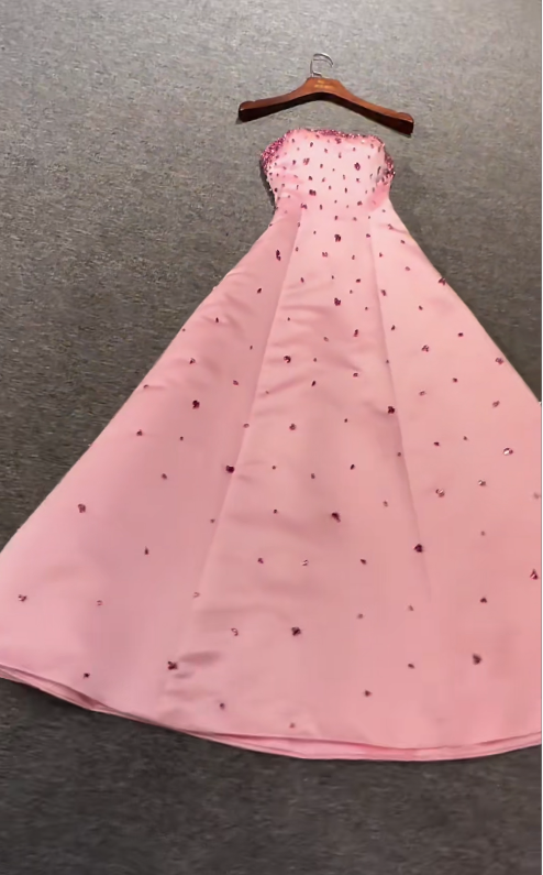 Chic Strapless A-Line Long Prom Dresses Beaded Satin Pink Birthday Dresses Sleeveless Pink Formal Dresses ED05654