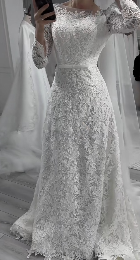 Simple Jewel Sheath Long Wedding Dresses Lace White Bridal Gowns Long Sleeves Bridal Dresses ED05767