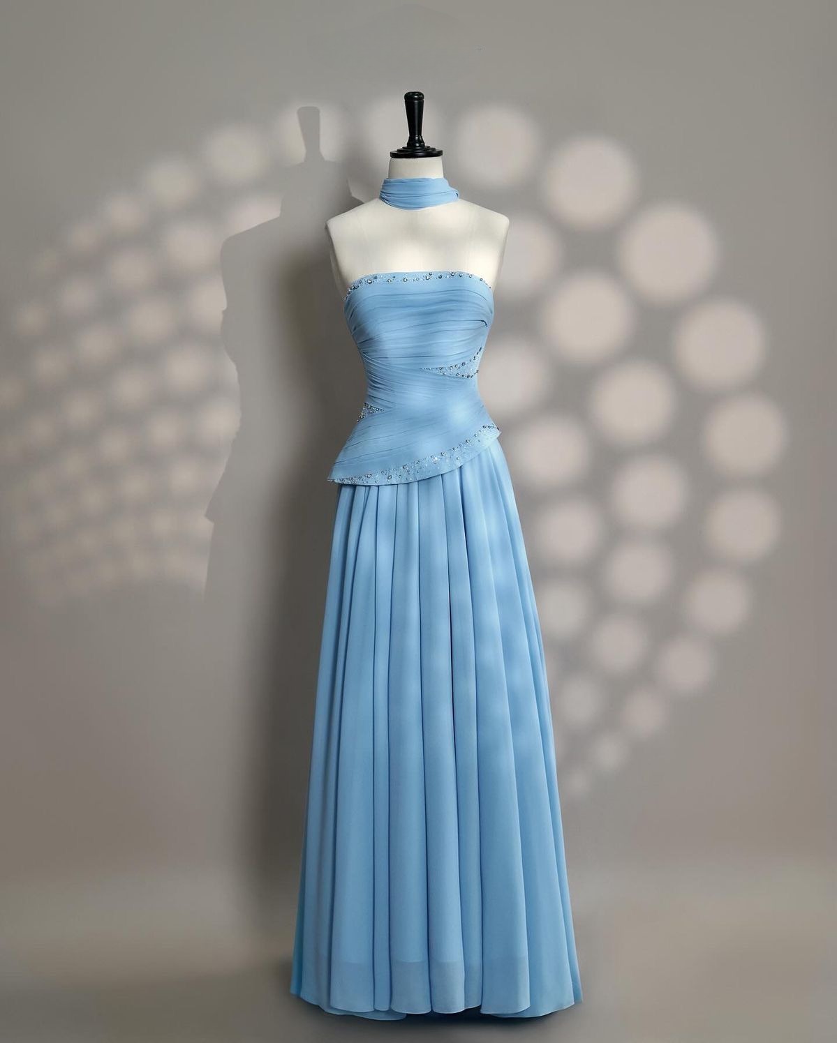 Chic Blue A-Line Long Prom Dresses Chiffon Strapless Evening Dresses Sleeveless Birthday Dresses ED05786