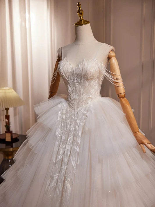 A-Line Sweetheart Neck Tulle Lace Applique Beige Long Prom Dress with Beads ED069