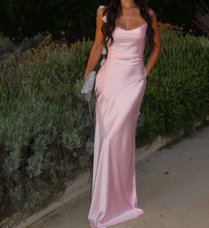 Chic Pink Sheath Long Prom Dresses Spaghetti Straps Evening Dresses Satin Sleeveless Party Dresses EP05730